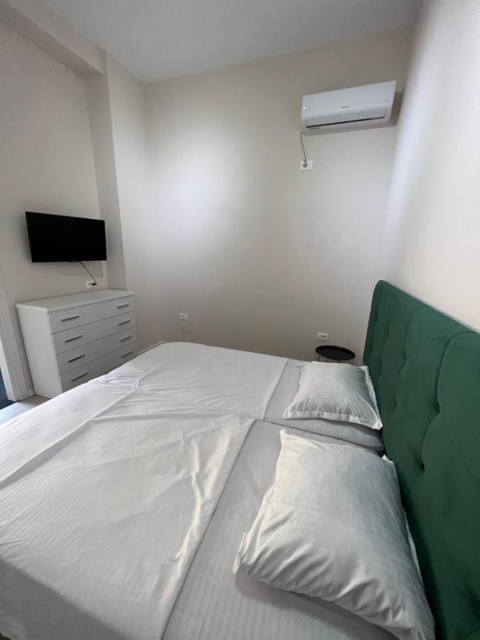 Hq Apartment In Center Tiran Dış mekan fotoğraf
